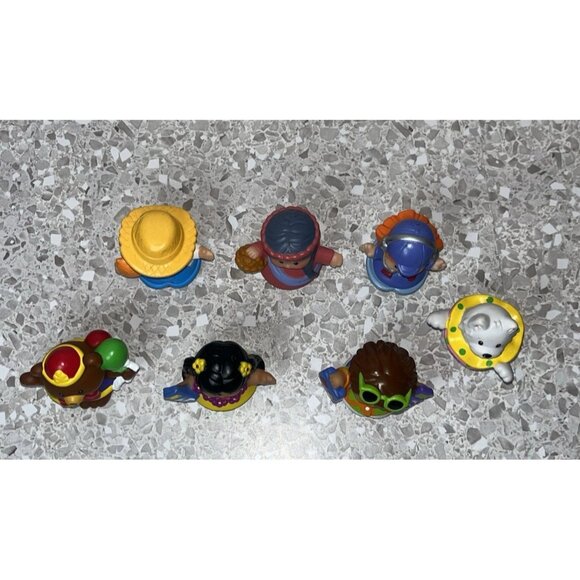 Fisher Price Little People Circus Animals Hawaiian Vacation Tourists Farmer Bibl - Picture 2 of 7